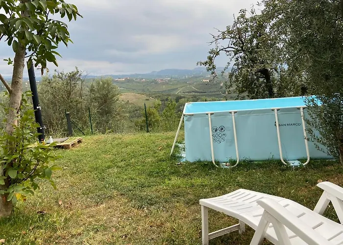 Maison d'hôtes Casa Quinterni Alba (Piedmont)